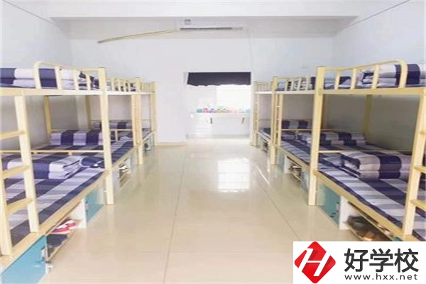 長沙經(jīng)貿(mào)職業(yè)中專有哪些招生專業(yè)？有哪些辦學(xué)優(yōu)勢？