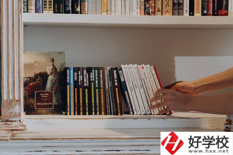 懷化萬昌中等專業(yè)學(xué)校有哪些專業(yè)？如何選擇？