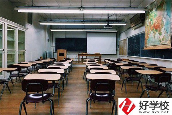 湖南中專該如何擇校？有什么報名流程？
