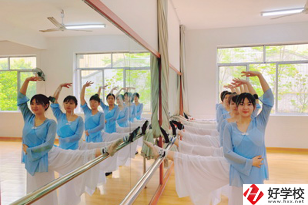 邵陽(yáng)市哈博職業(yè)中專的幼兒保育專業(yè)怎么樣？
