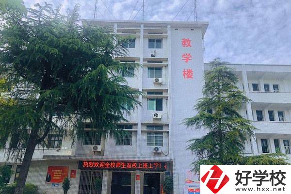 株洲鐵路機(jī)電職業(yè)技術(shù)學(xué)校的辦學(xué)特色有哪些？