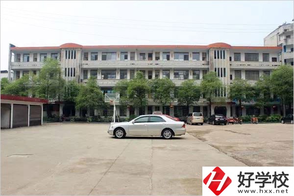 永州市第二技工學校有哪些優(yōu)惠政策？優(yōu)勢如何？