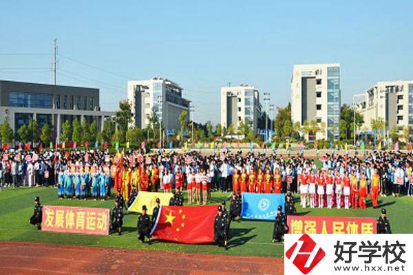 株洲市商業(yè)中專學(xué)校怎么樣？有什么報名條件？