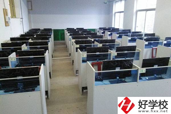岳陽這3所民辦中職學校比較好，你中意哪一所？