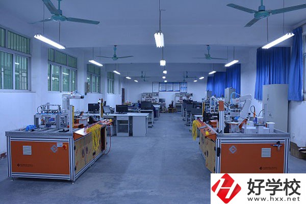 郴州工業(yè)交通學(xué)校怎么樣，獲得過哪些榮譽(yù)獎(jiǎng)項(xiàng)？