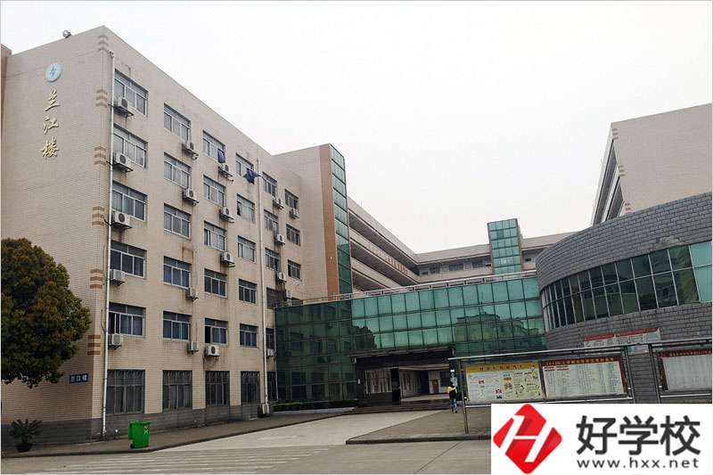 澧縣職業(yè)中專學(xué)校怎么樣？值得去讀嗎？