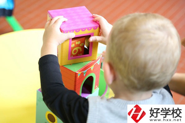 婁底的職高學(xué)校里有什么專(zhuān)業(yè)？就業(yè)方向是什么？