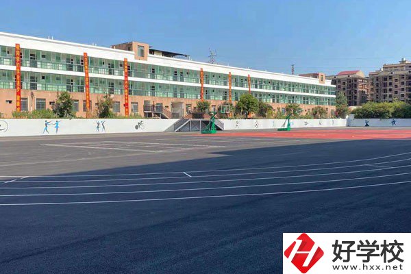 衡陽(yáng)藝術(shù)學(xué)校有哪幾所？如何收費(fèi)？