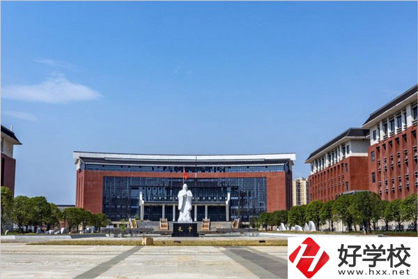 永州師范高等專科學(xué)校怎么樣？有中職部嗎？