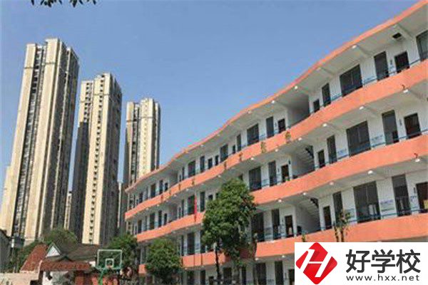 醴陵市有哪些中專學(xué)校值得推薦呢？學(xué)校有什么優(yōu)勢？