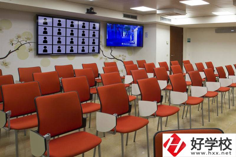 平江縣職業(yè)學院會計專業(yè)怎么樣？就業(yè)方向有哪些？
