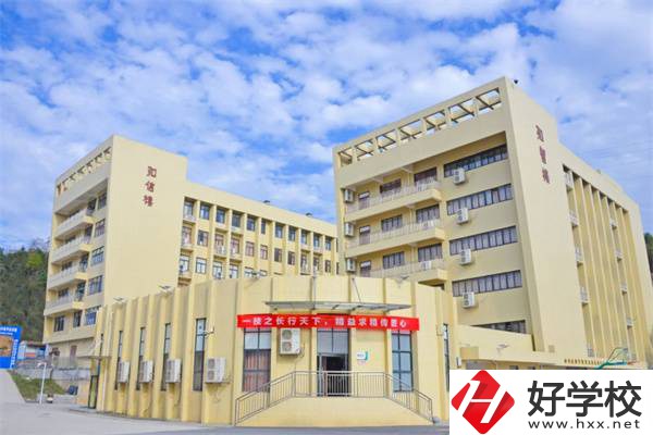 郴州技師學(xué)院辦學(xué)條件好嗎？開設(shè)有什么專業(yè)？