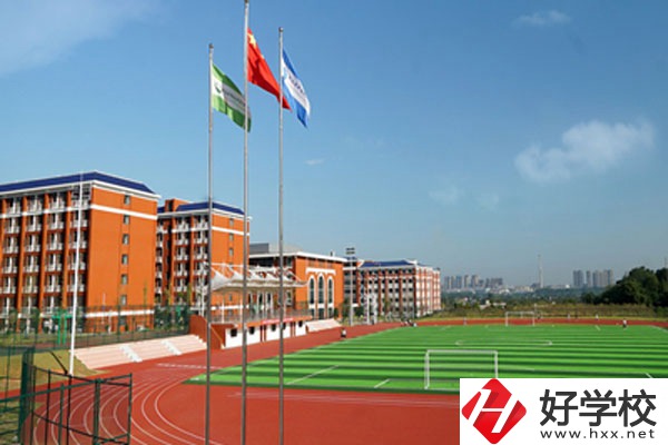 湖南醫(yī)藥職業(yè)中專有哪些招生專業(yè)，報考要求是什么？