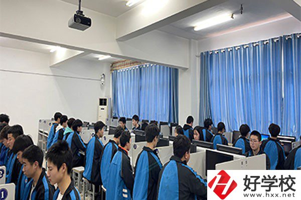 岳陽市網(wǎng)絡(luò)工程職業(yè)學(xué)校專業(yè)有哪些？辦學(xué)特色如何？