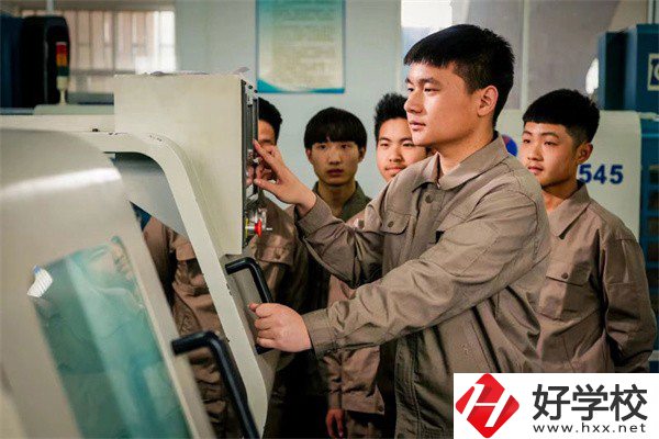 懷化重點(diǎn)職高有哪些？職高有什么優(yōu)點(diǎn)？