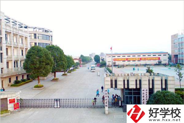 湖南醫(yī)衛(wèi)類中專有哪些？學(xué)校開設(shè)了什么專業(yè)？