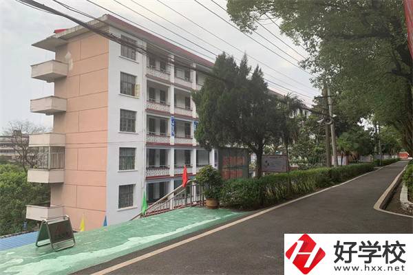 株洲英泰軟件工程技術(shù)學(xué)校在哪里？辦學(xué)條件怎樣？