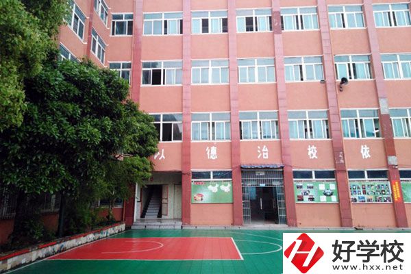 岳陽市中山財經(jīng)職業(yè)學(xué)校好不好？值得報考嗎？