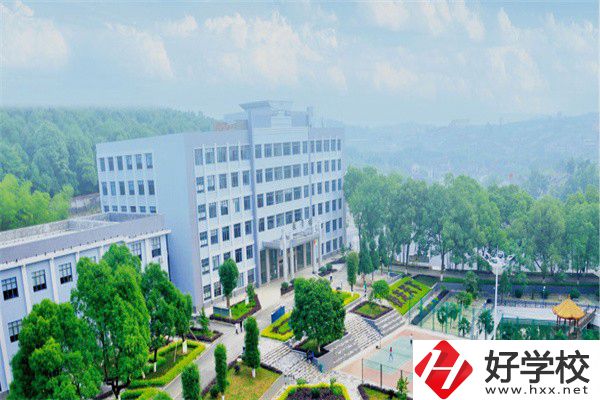 邵陽市機電職業(yè)技術(shù)學校有哪些助學政策？