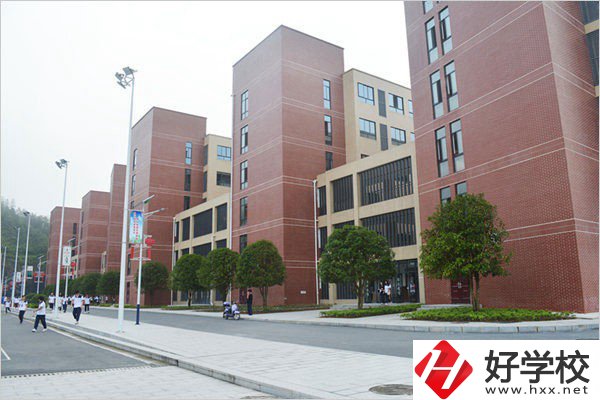 益陽哪些中專有電子商務(wù)專業(yè)？電子商務(wù)專業(yè)好就業(yè)嗎？