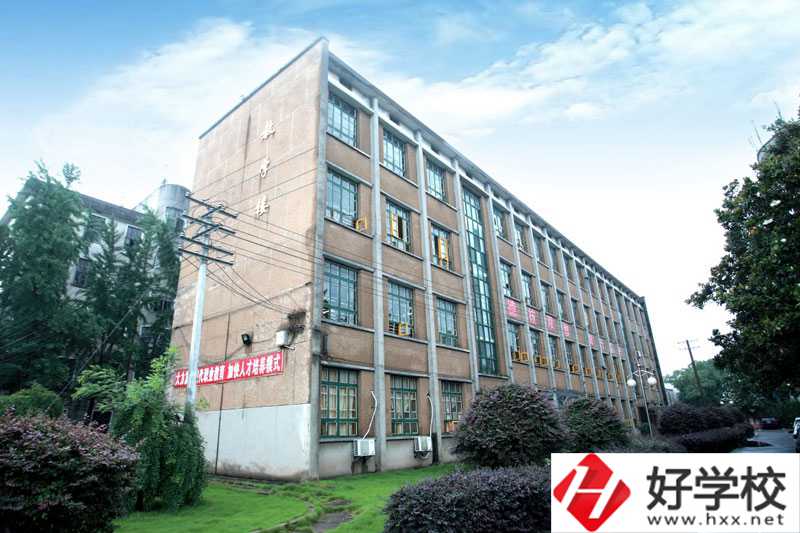 湘潭交通職業(yè)學(xué)校的招生專業(yè)有哪些？