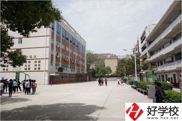 邵陽什么職校能學(xué)幼兒保育專業(yè)？有特色嗎？