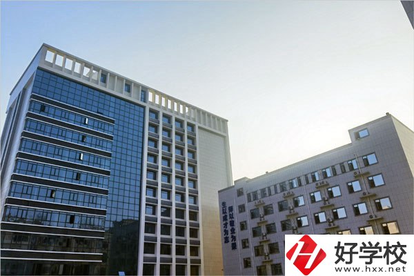 湖南智云技工學校怎么樣？有什么優(yōu)勢？