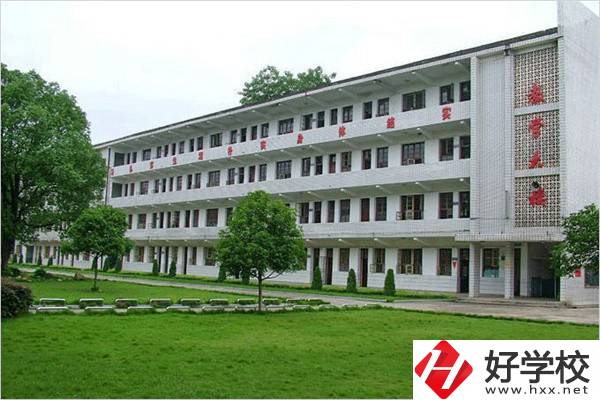 湖南有哪些舞蹈職校推薦？辦學(xué)條件怎么樣？