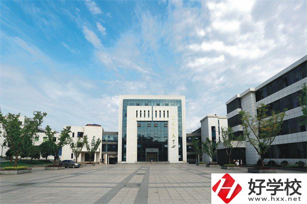 湖南有哪些比較好的技校？可以學(xué)什么專業(yè)？