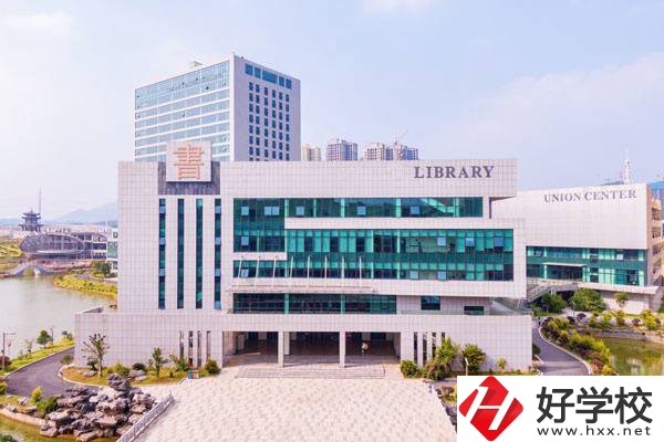 長沙學(xué)外語讀什么職校好？有什么辦學(xué)優(yōu)勢？