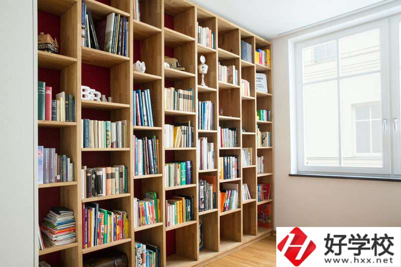 懷化鐵路職業(yè)中專學(xué)校怎么樣？地址多少？