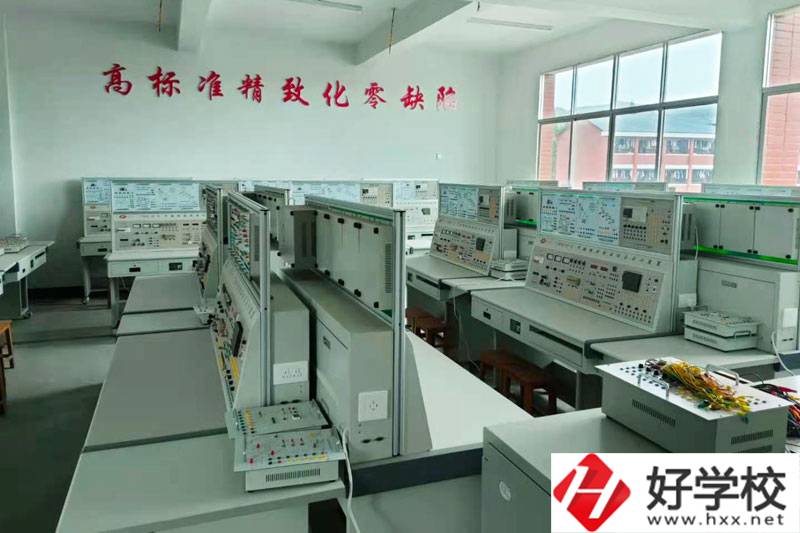 洪江市職業(yè)中專學(xué)校怎么樣？有哪些專業(yè)？