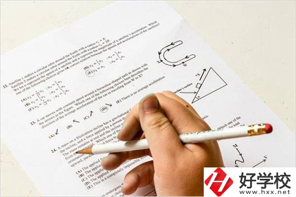 湖南職業(yè)高考簡單嗎？考試都考些什么內容？