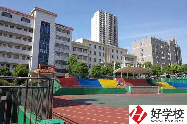邵陽市計算機普通中等專業(yè)學校是公辦嗎？辦學條件好嗎？