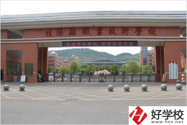 郴州排名前三的中專是哪幾所？有什么辦學(xué)優(yōu)勢(shì)？