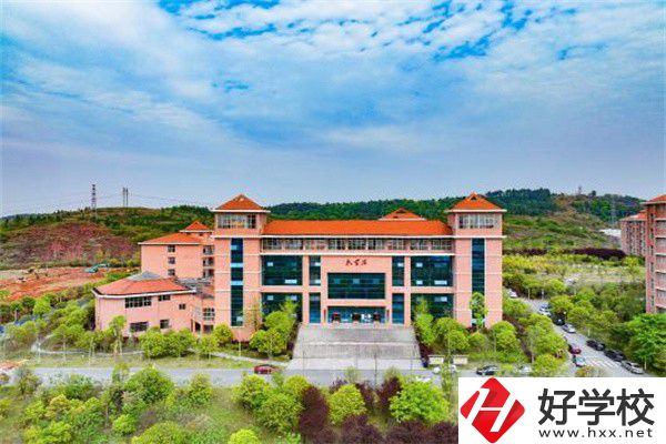 湖南瀟湘技師學(xué)院有哪些專業(yè)？就業(yè)情況怎么樣？