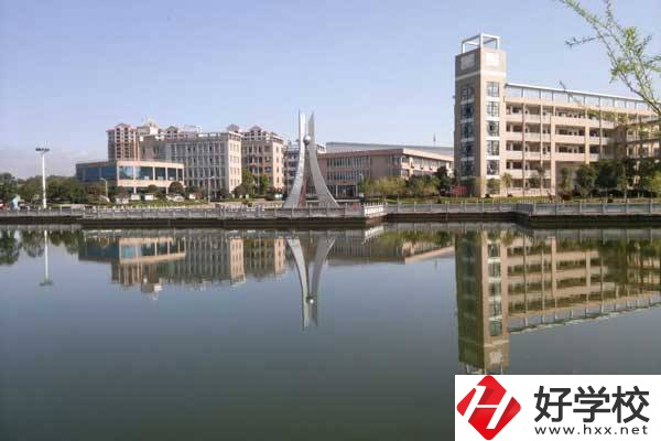 寧鄉(xiāng)市職業(yè)中專學(xué)校是公辦還是民辦？有哪些辦學(xué)成果？