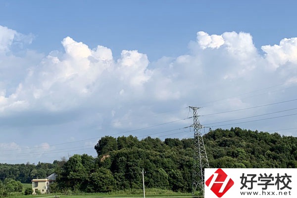 益陽第一職業(yè)中專學校的實力如何？