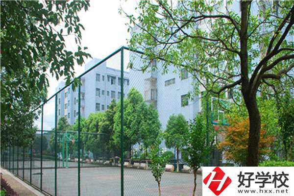 郴州市哪所職高好？哪個(gè)專業(yè)比較熱門？