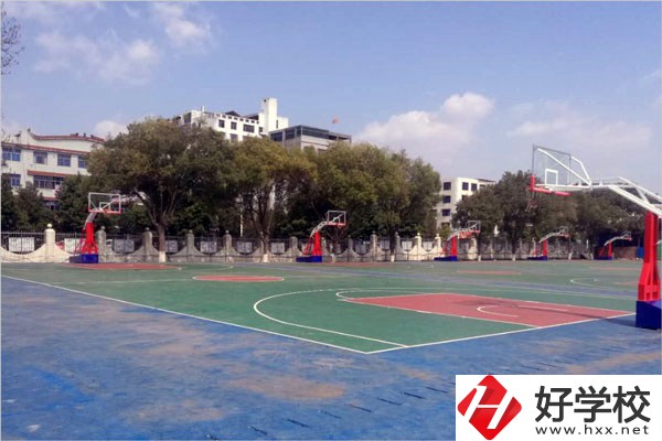 永州東安縣哪所職高學校比較好？