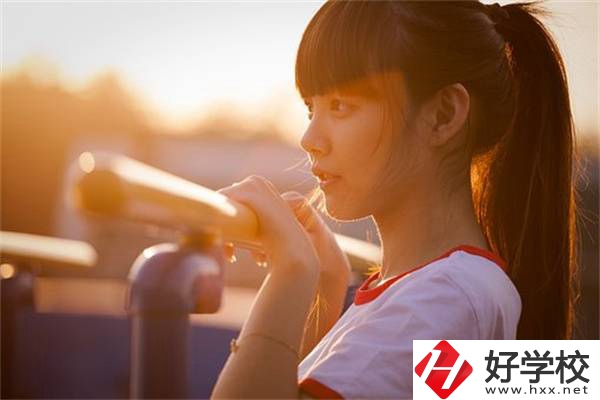 給湖南初中生的擇校建議，選什么專業(yè)好？