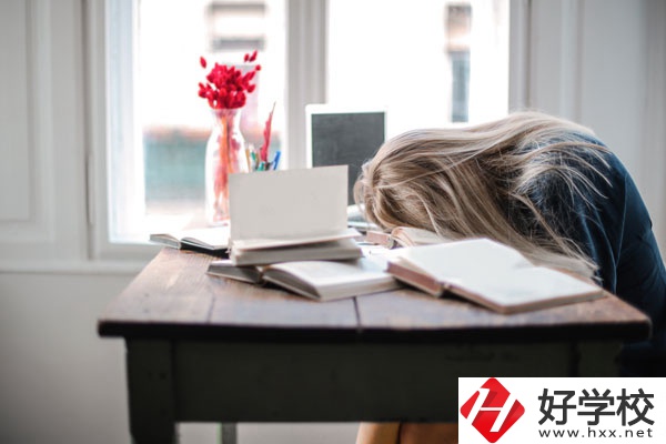 洪江市職業(yè)中專學(xué)校好不好？宿舍怎么樣？