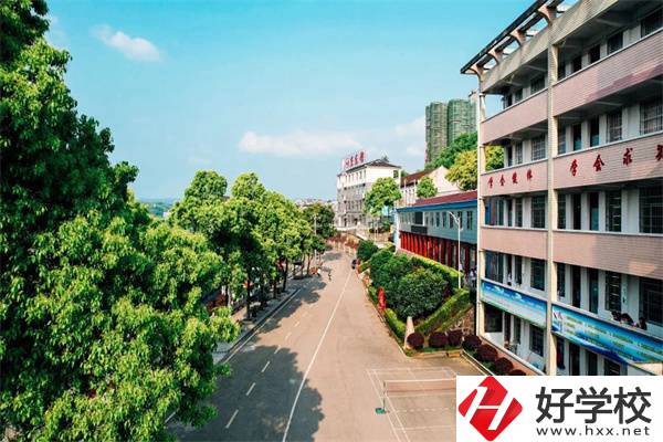 懷化有可以考大學(xué)的中職學(xué)校嗎？哪所升學(xué)情況比較好？