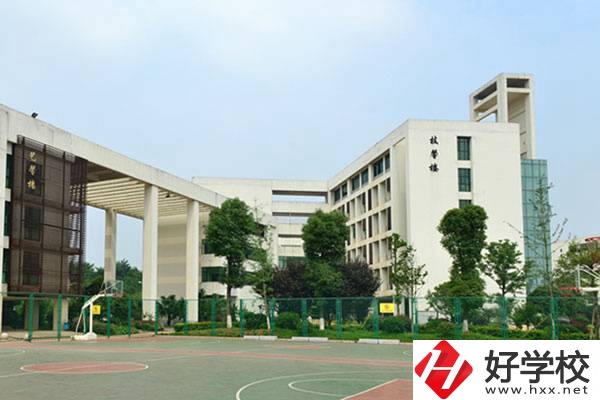 在長沙就讀師范中專錄取分?jǐn)?shù)高嗎？有哪些學(xué)校可以推薦？