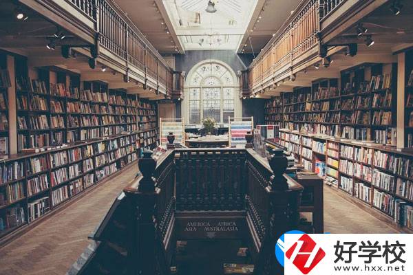 長沙岳麓區(qū)有哪些民辦職校？好不好？