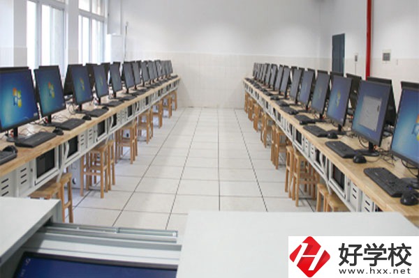 湖南省工業(yè)貿(mào)易學(xué)校怎么樣，就業(yè)情況如何？