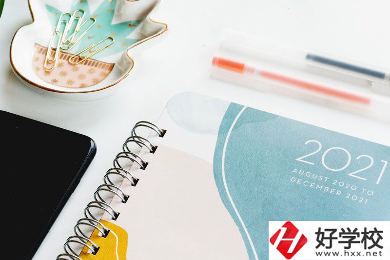 長沙有學(xué)烹飪技術(shù)的學(xué)校嗎？位置在哪里？