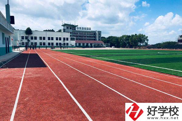 邵陽鐵航中等職業(yè)學院的高鐵乘務專業(yè)怎么樣？就業(yè)前景如何？