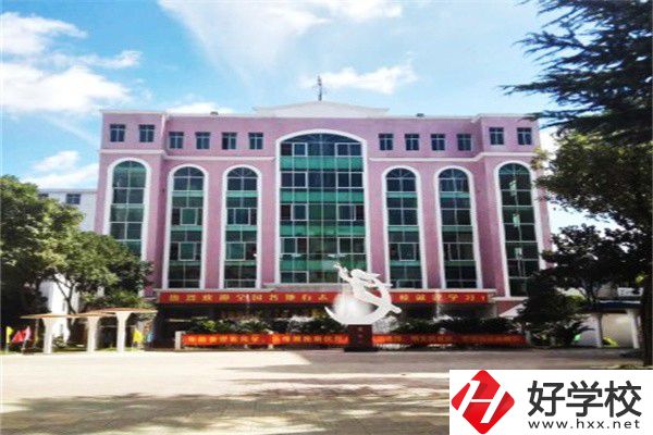 長沙民辦重點(diǎn)中專有哪些？收費(fèi)如何？