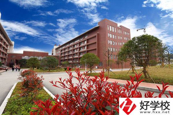張家界航空工業(yè)職業(yè)技術(shù)學(xué)院航空專業(yè)有哪些報(bào)考要求？